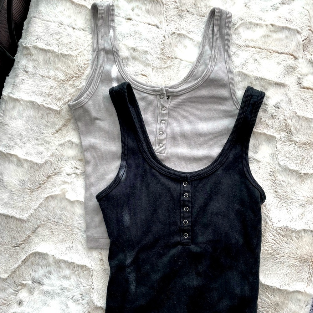 Abercrombie & Fitch Ribbed Henley Tank